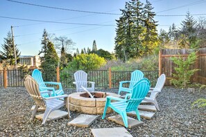 Backyard | Fire Pit Area | Pet Friendly w/ Fee