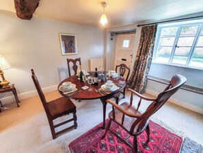Interior | Porthkerry, Oxhill