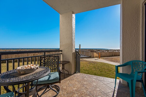 Navarre Towers 104 balcony