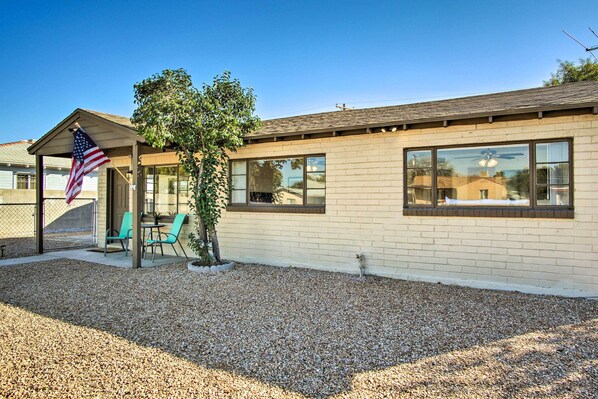 Tucson Vacation Rental | 4BR | 3BA | 1 Step Required | 1,800 Sq Ft