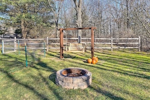 Yard Space | Fire Pit | Quiet Property