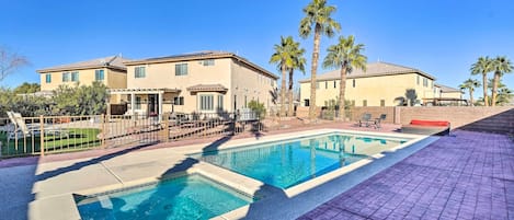 Las Vegas Vacation Rental | 4BR | 3BA | 3,765 Sq Ft | Step-Free Entry