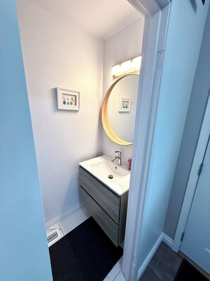 Powder room