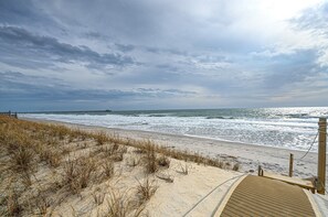 Strand