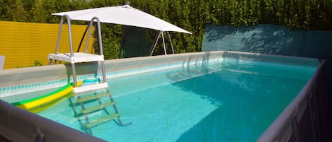 Schwimmbad des Ferienhauses