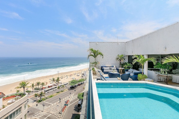 Balcony / Terrace,Beach