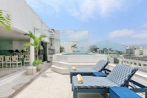 Balcony / Terrace,Pool view
