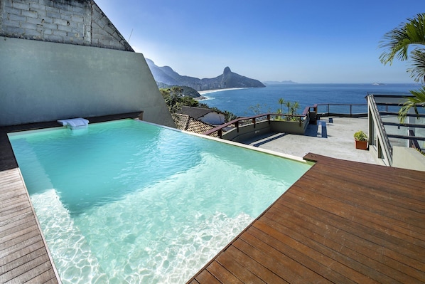 Natural landscape,Pool view,Swimming pool