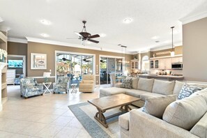 Open Floor Plan Perfect For Hanging Out
