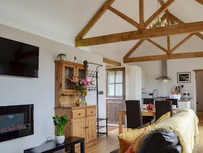 Open plan living space | Court Park Barn, Chepstow