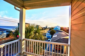 Upper Deck Looking Down Palmetto Blvd.