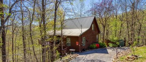 Pigeon Forge Cabin - Emerald Forest