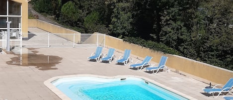 Piscine de la copropriété