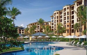Resort, Hotel, Building, Architecture, Chair