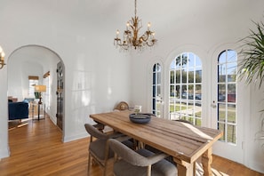 Open the side doors and enjoy the breeze