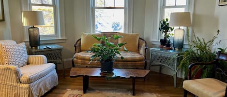 Living Room with bay window