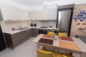 Equipped and spacious kitchen