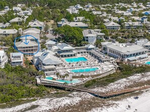 New beach access in 2024, right behind the condo !
