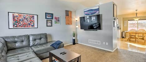 Colorado Springs Vacation Rental | 3BR | 2BA | 1,100 Sq Ft | Stairs Required