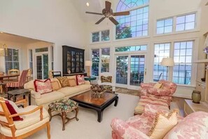 Plenty of room for family time in the living room. 