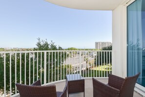 Palms 1408- Balcony