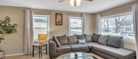 Home Decor, Table, Furniture, Couch, Ceiling Fan