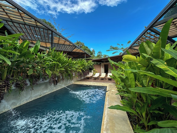 Caribbean Courtyard Villa (1)