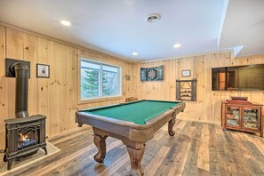 Game Room | Pool Table