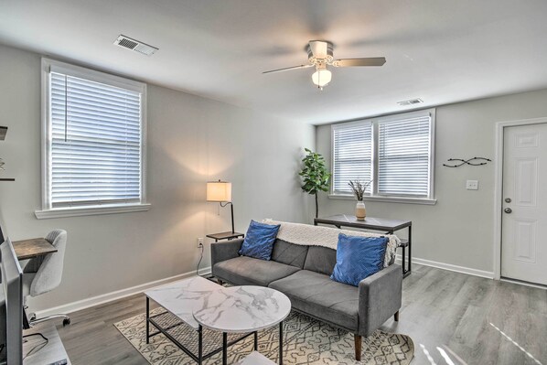 Augusta Vacation Rental | 2BR | 1BA | 2 Steps Required | 825 Sq Ft
