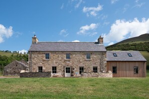 Housedon Haugh - external view