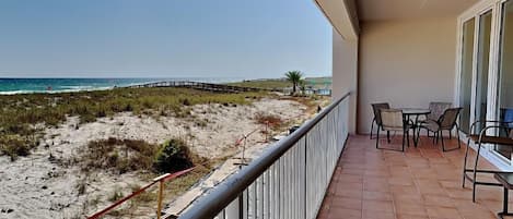 Welcome to Navarre Beach Regency #103