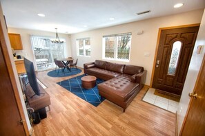 Living Room / Dining Room