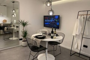L-unit asvest 38 A · Hidden Gem of Delft heart of city center Delft