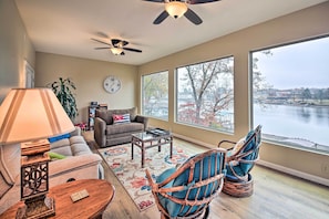 Sunroom | Central A/C | Lake Views | 4,000 Sq Ft