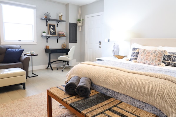 100% Cotton Linens