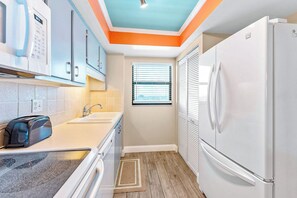A bright and modern kitchen ready for delicious home-cooked meals.