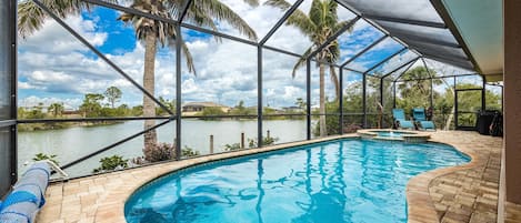 3 bedroom vacation rental with pool and spa