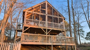 Awesome back decks - Top screened bottom open with 2 large deck swings