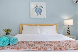 All the beds at Treasure Palms have the same crisp, clean linens as the Marriott hotels in Aruba. A great night’s sleep is guaranteed!