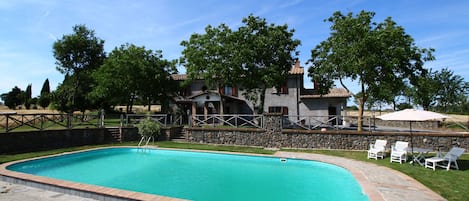 Holiday Home Swimming Pool