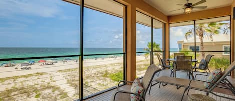 Private Beachfront Balcony