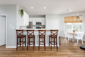 The kitchen is open concept to the living room, perfect for socializing!