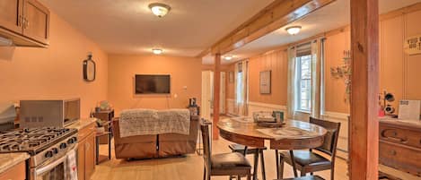 Stanley Vacation Rental | 1BR | 1BA | 900 Sq Ft | Access Only By Stairs