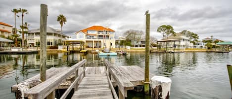 Dock view