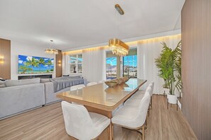 13-web-or-mls-9270-sommerset-hills-dr