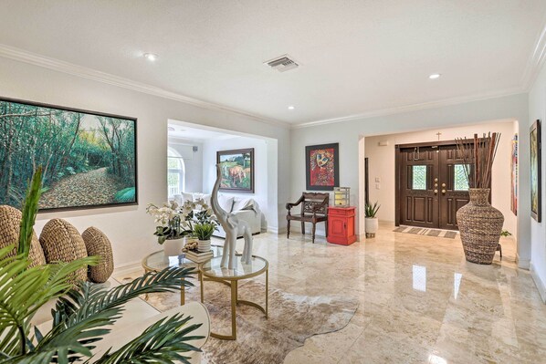 Miami Vacation Rental | 4BR | 5BA | 3,200 Sq Ft | 1 Step to Enter