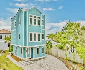 Blue Mountain Beach House 