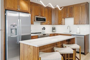 Nicely appointed kitchen with everything you need.