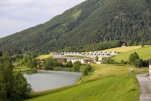 Stugans exteriör [sommar]