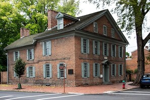 Amstel House